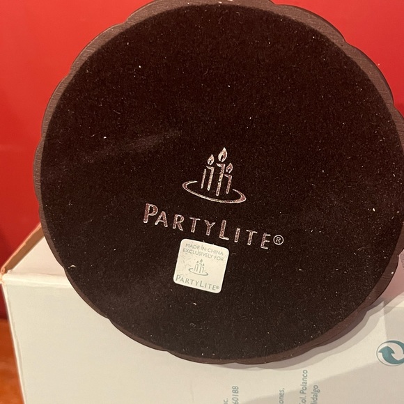 🆕 2 available- PartyLite Golden Amber Global Fusion Pillar Candle Holder NIB - Picture 7 of 12